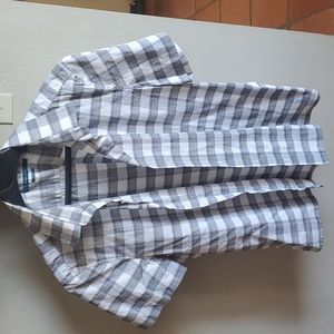 Perry Ellis XL Short Sleeve Button down